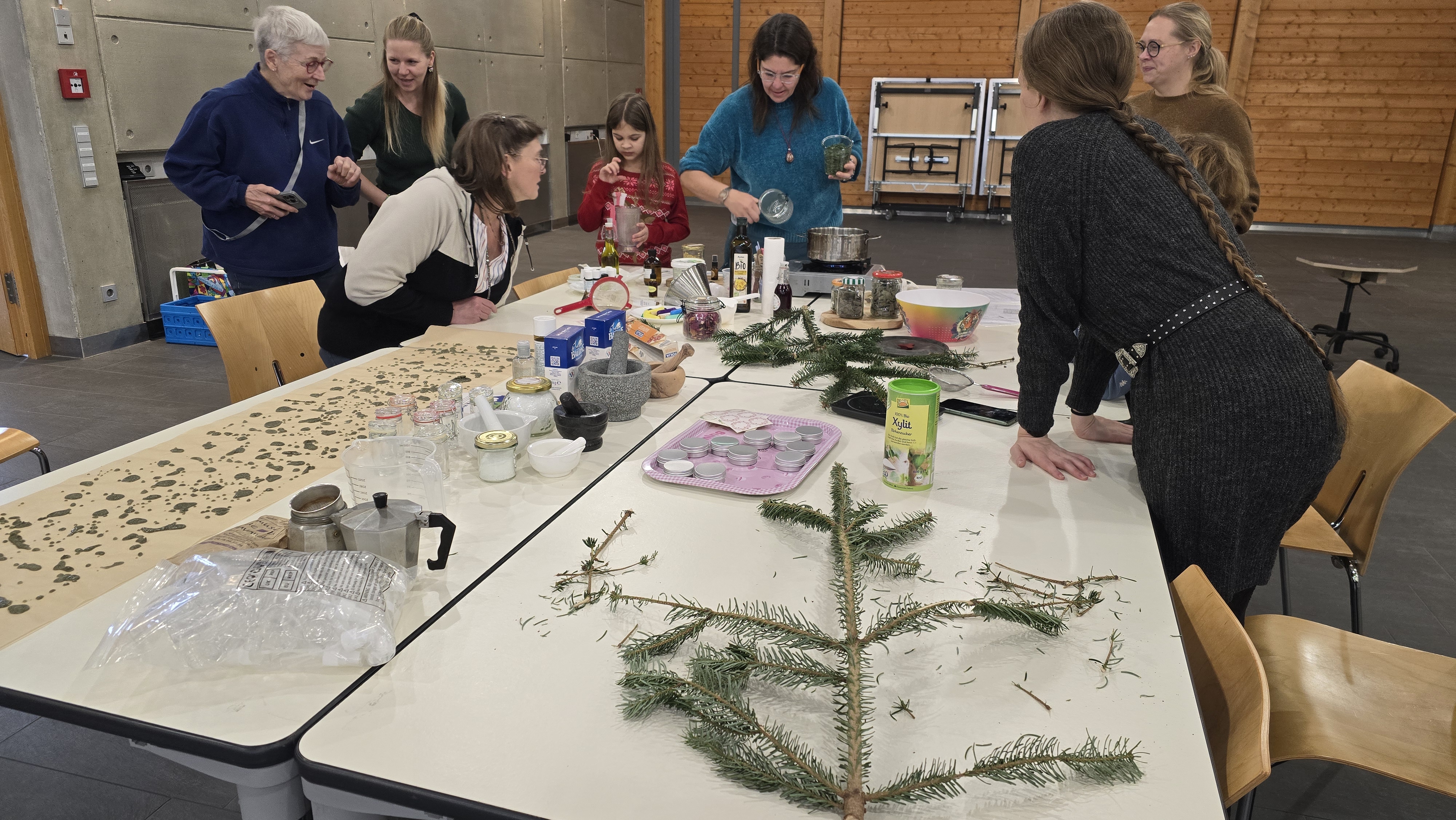 Handwierkertreffen am November a Workshop "Winterapotheke"