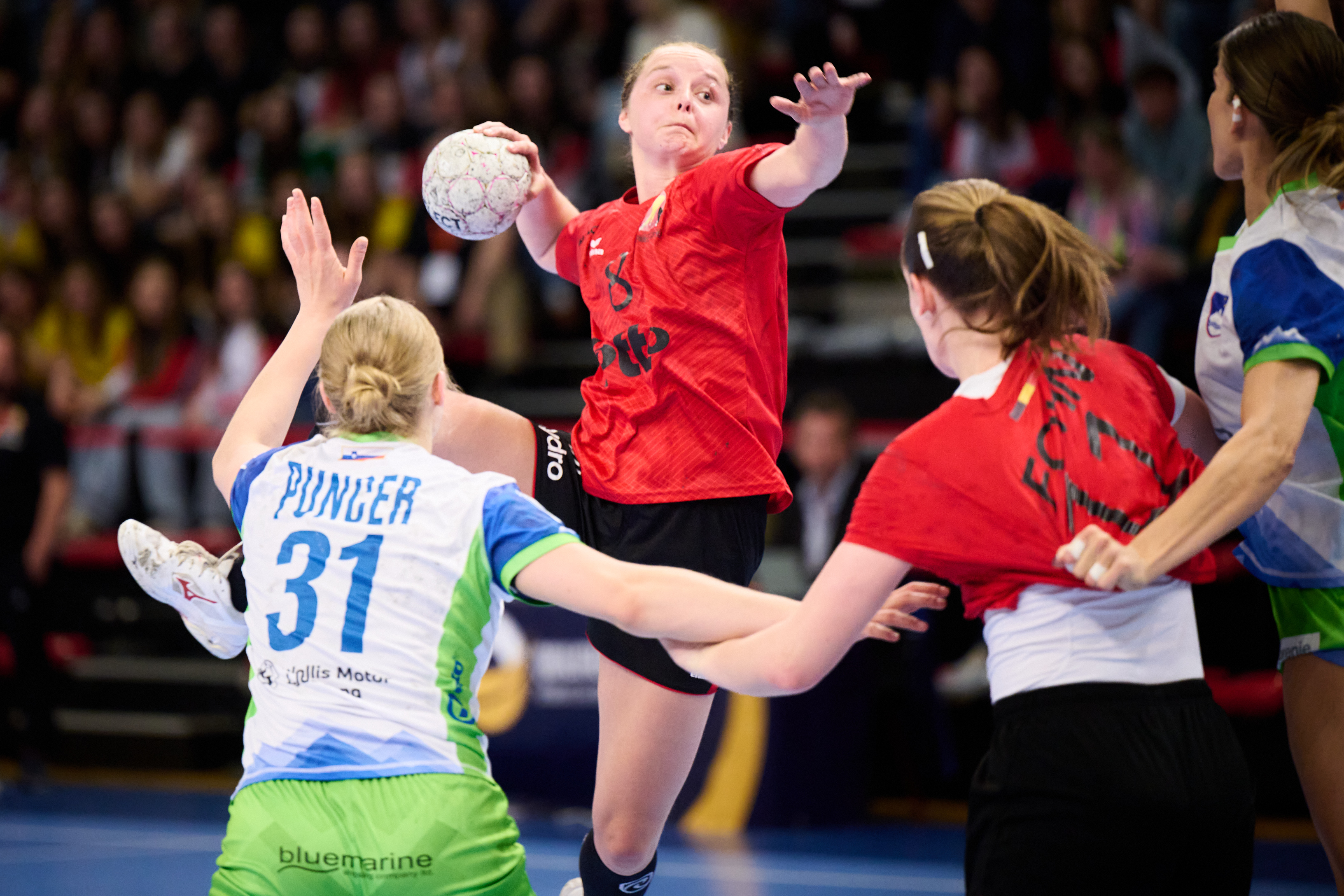 NELE ANTONISSEN, BLESSÉE, NE POURRA PAS JOUER AVEC LES BLACK ARROWS