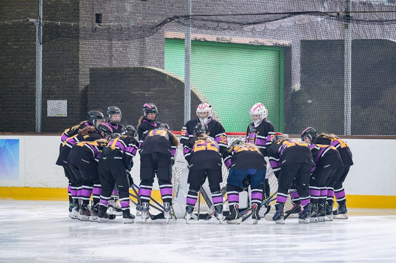 Beaufort Knights Girls klammen an d’belgesch Women’s League