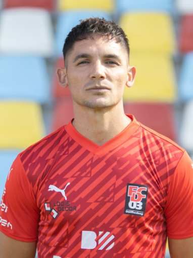Néstor Monge