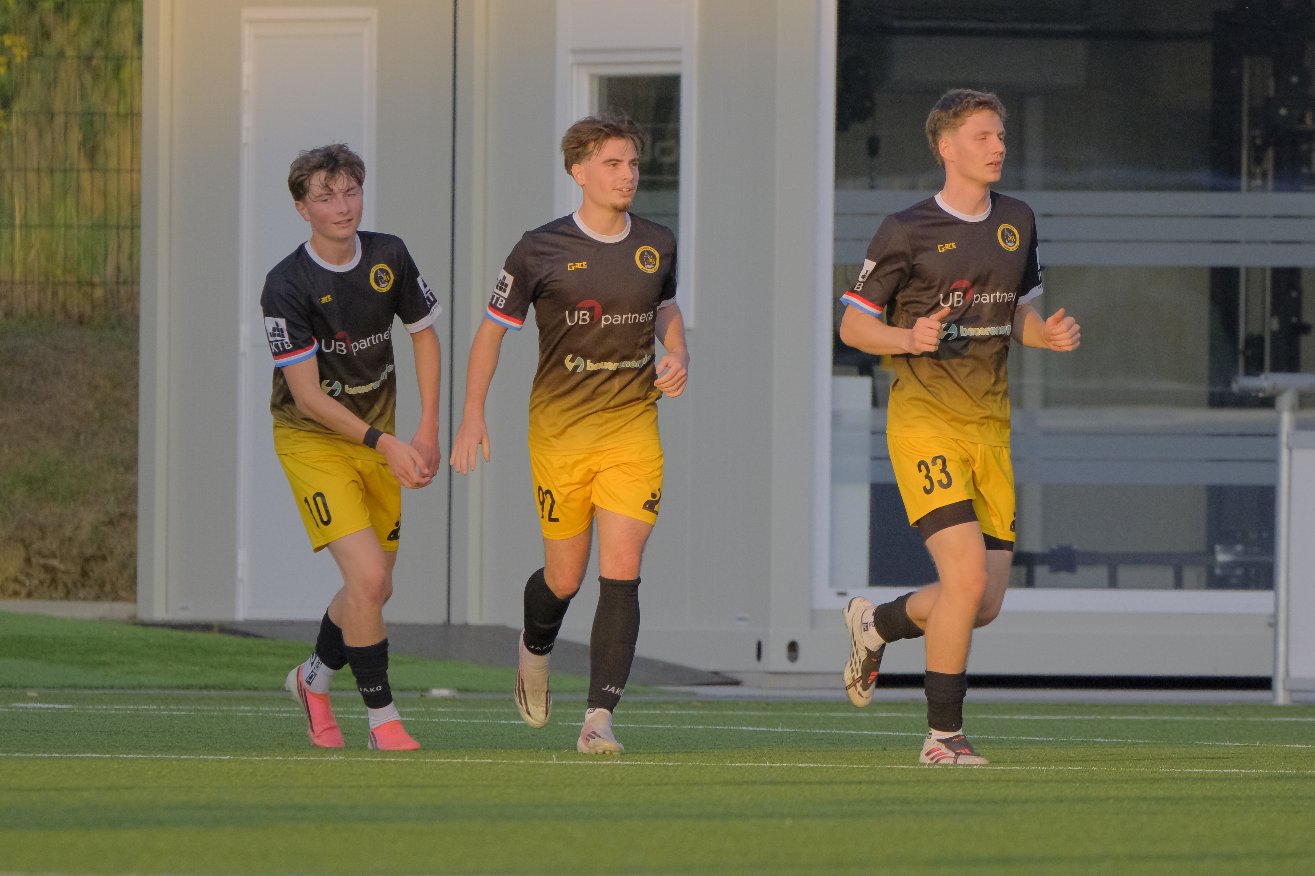Fotoen vun der 3. Ekipp géint Stroossen