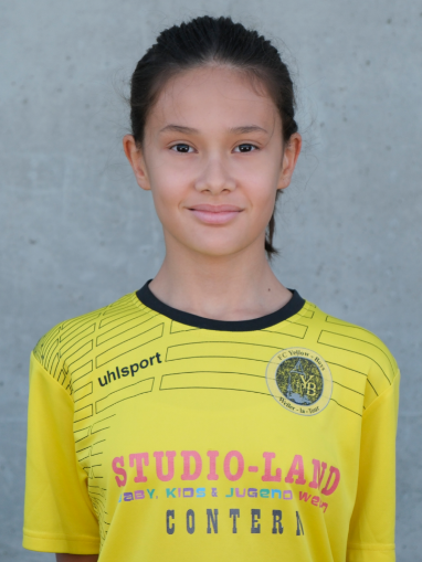 Naomie Muth HUESO