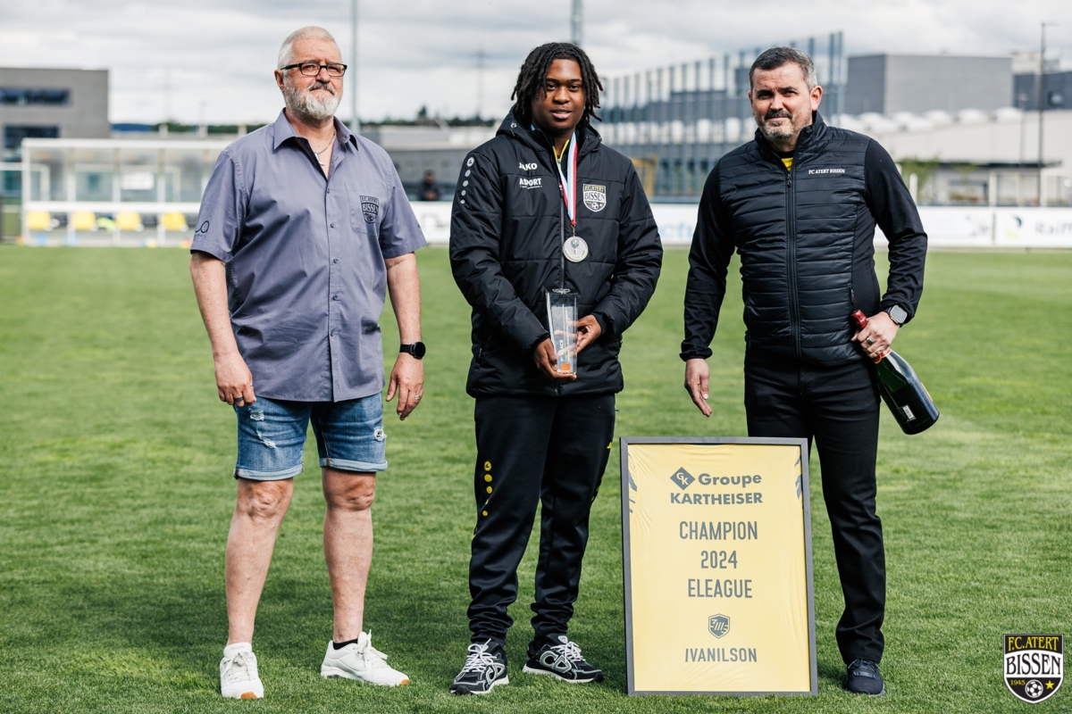 Honoration Champion FC Atert Bissen U23 et Evanilson - Champion EA Sports FC24