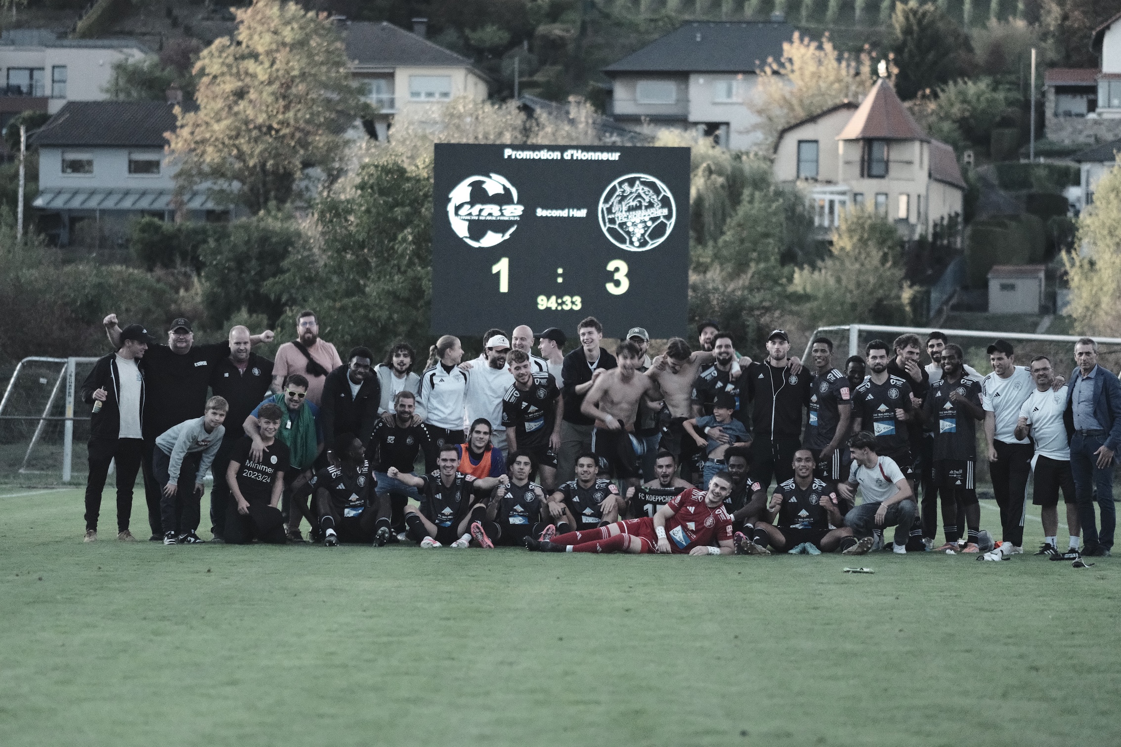 Senior 1: Ost-Derby(sieger) URB - FC Koeppchen  (04. 10.2026)