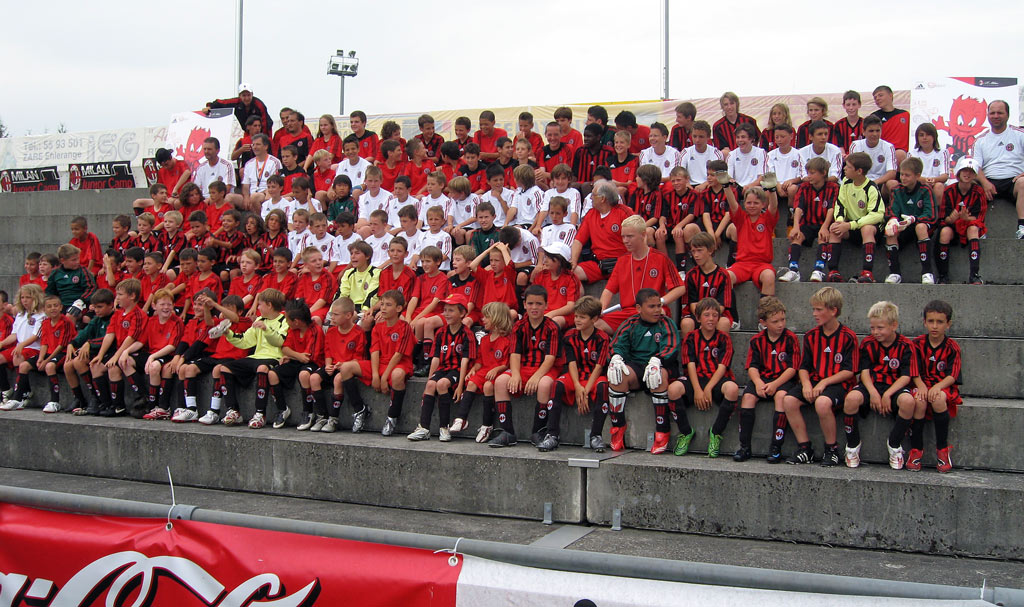 Milan Junior Camp à Mondercange