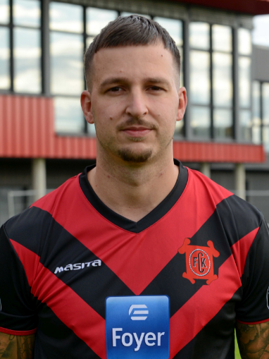 Tom Nilles